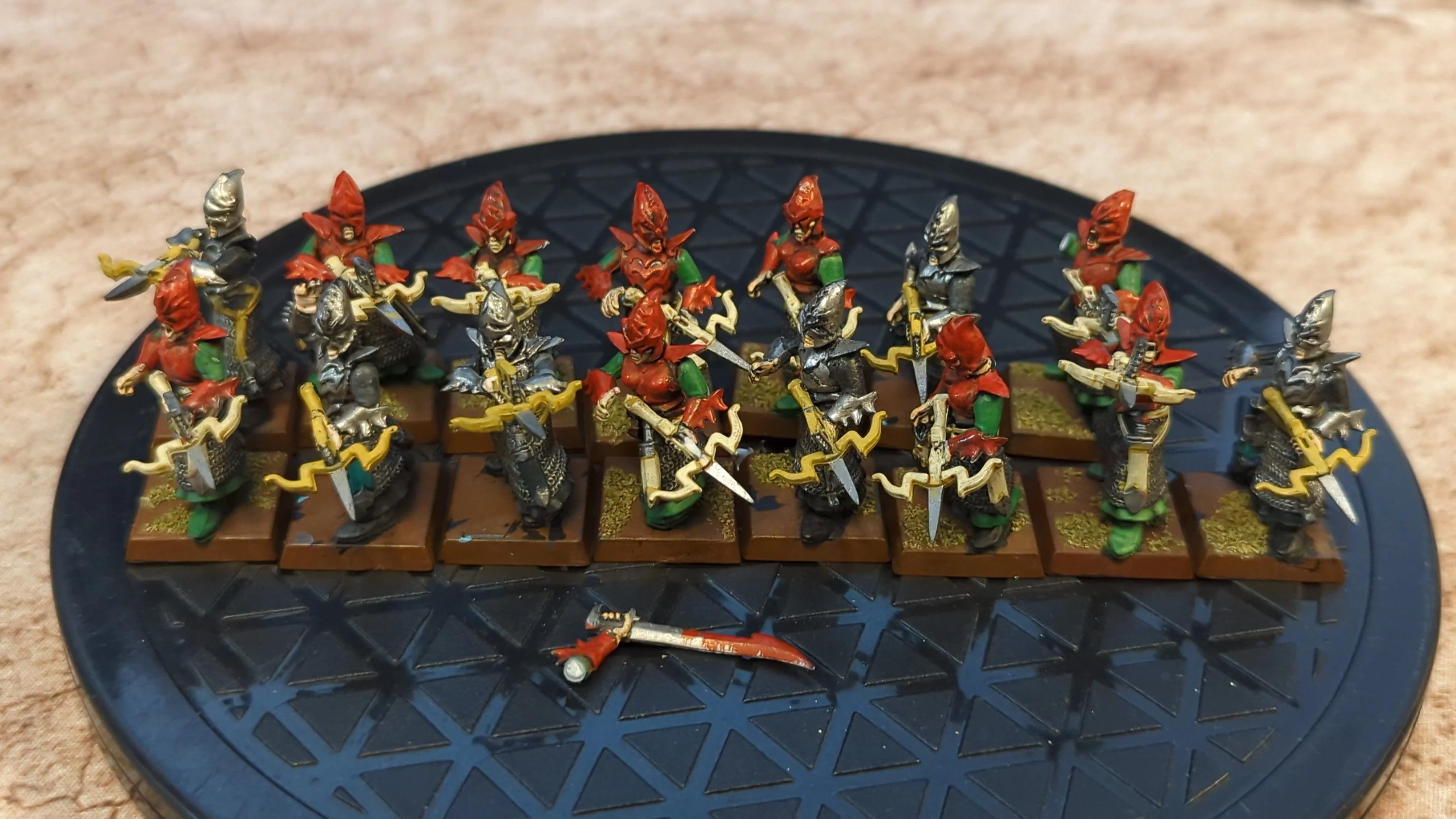 The Old World Dark Elves : Crossbowmen (OOP) x15