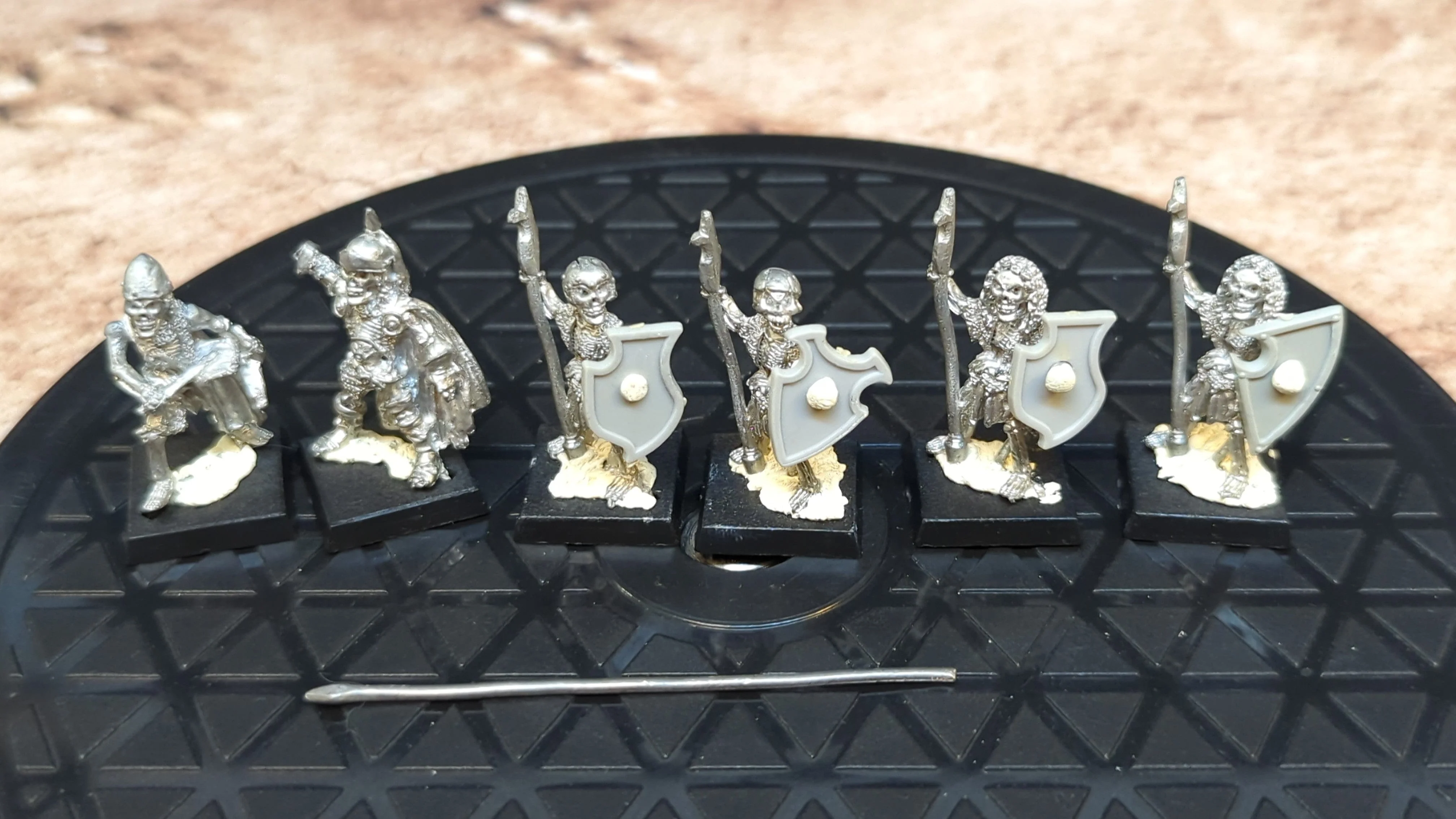 The Old World Cursed Company Skeleton x6