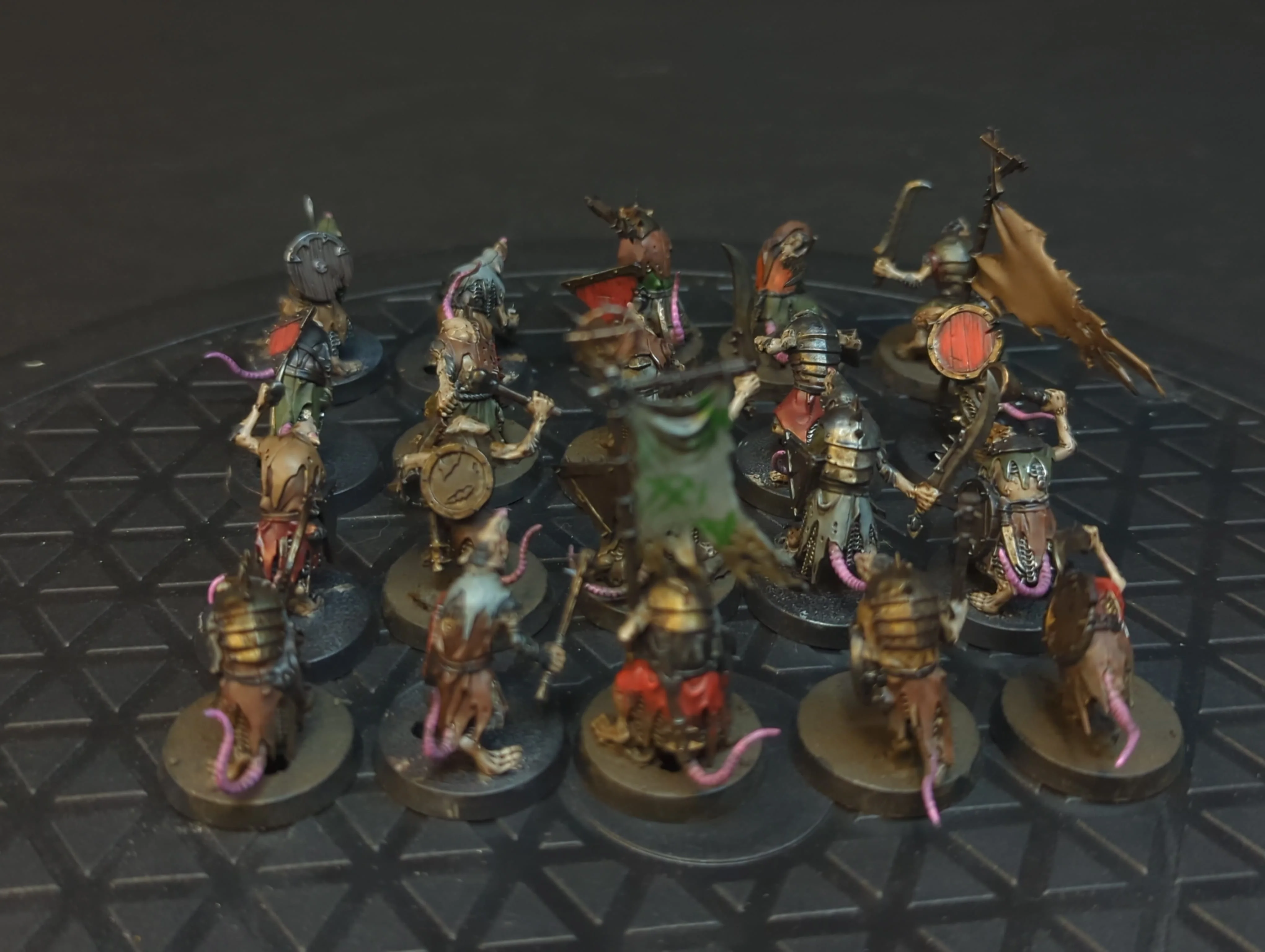 Age of Sigmar Skaven Clanrats x20 Painted - Image 2