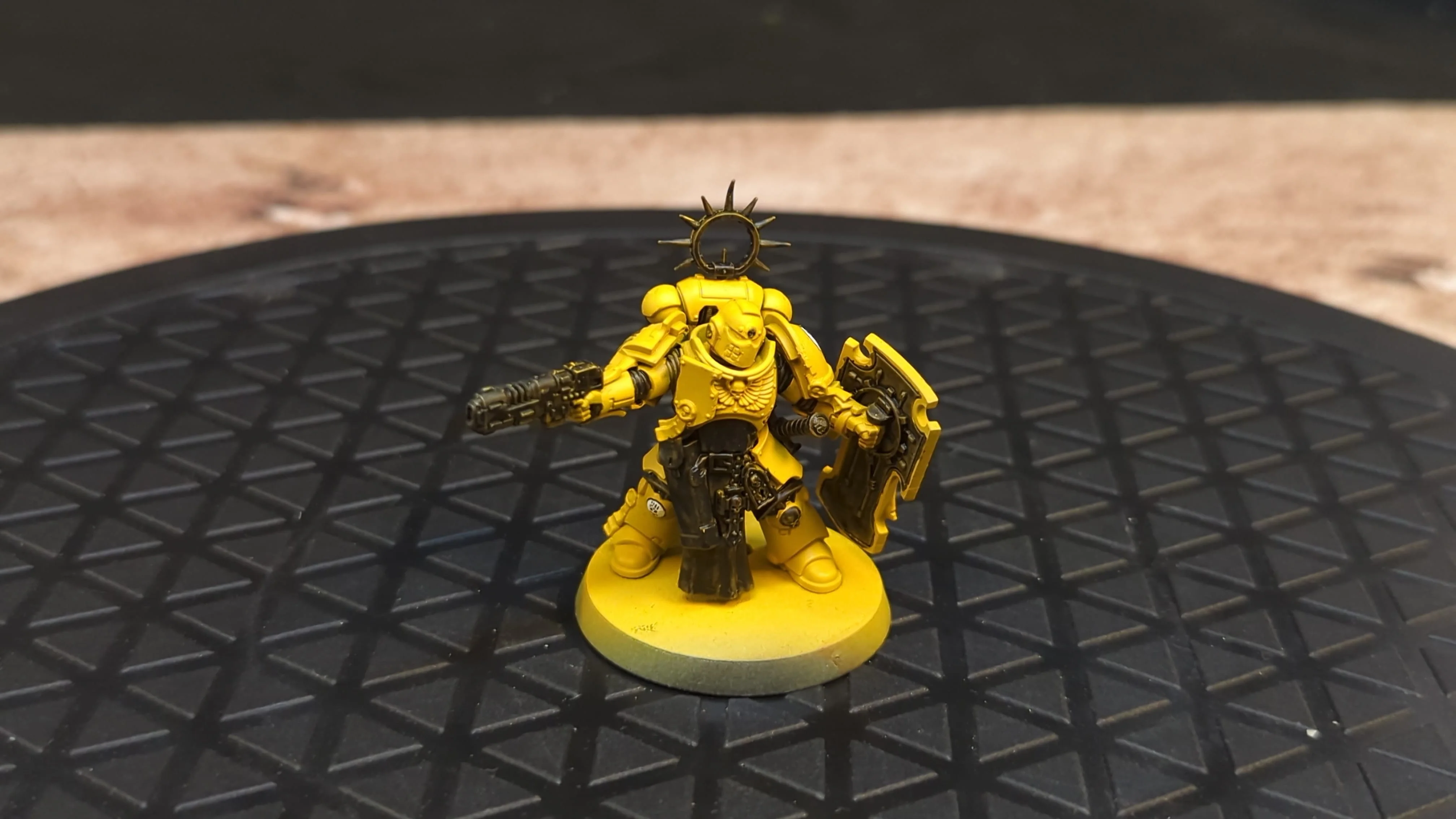 Warhammer 40k Space Marines Primaris Lieutenant with Storm Shield x1