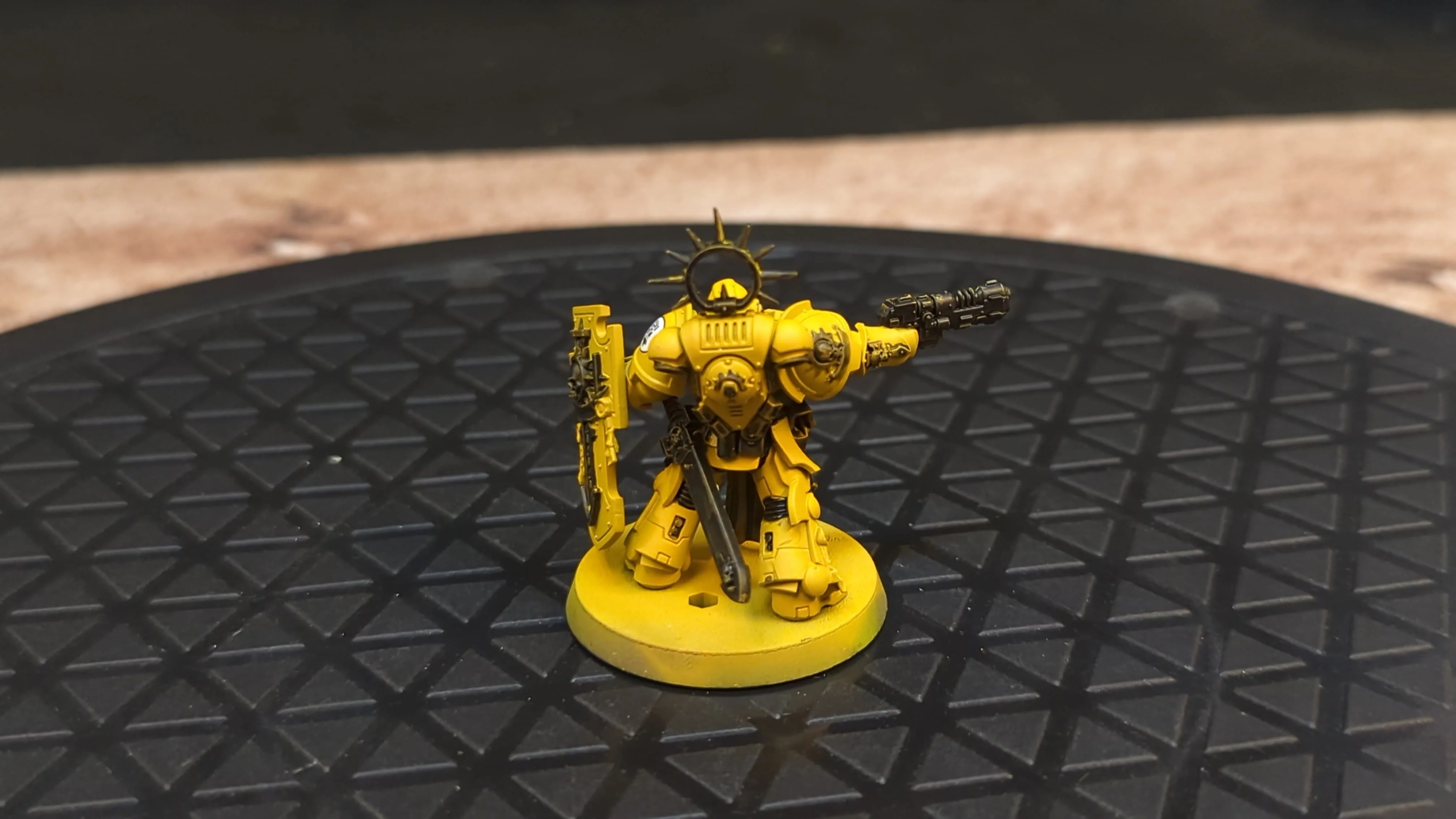 Warhammer 40k Space Marines Primaris Lieutenant with Storm Shield x1 - Image 2