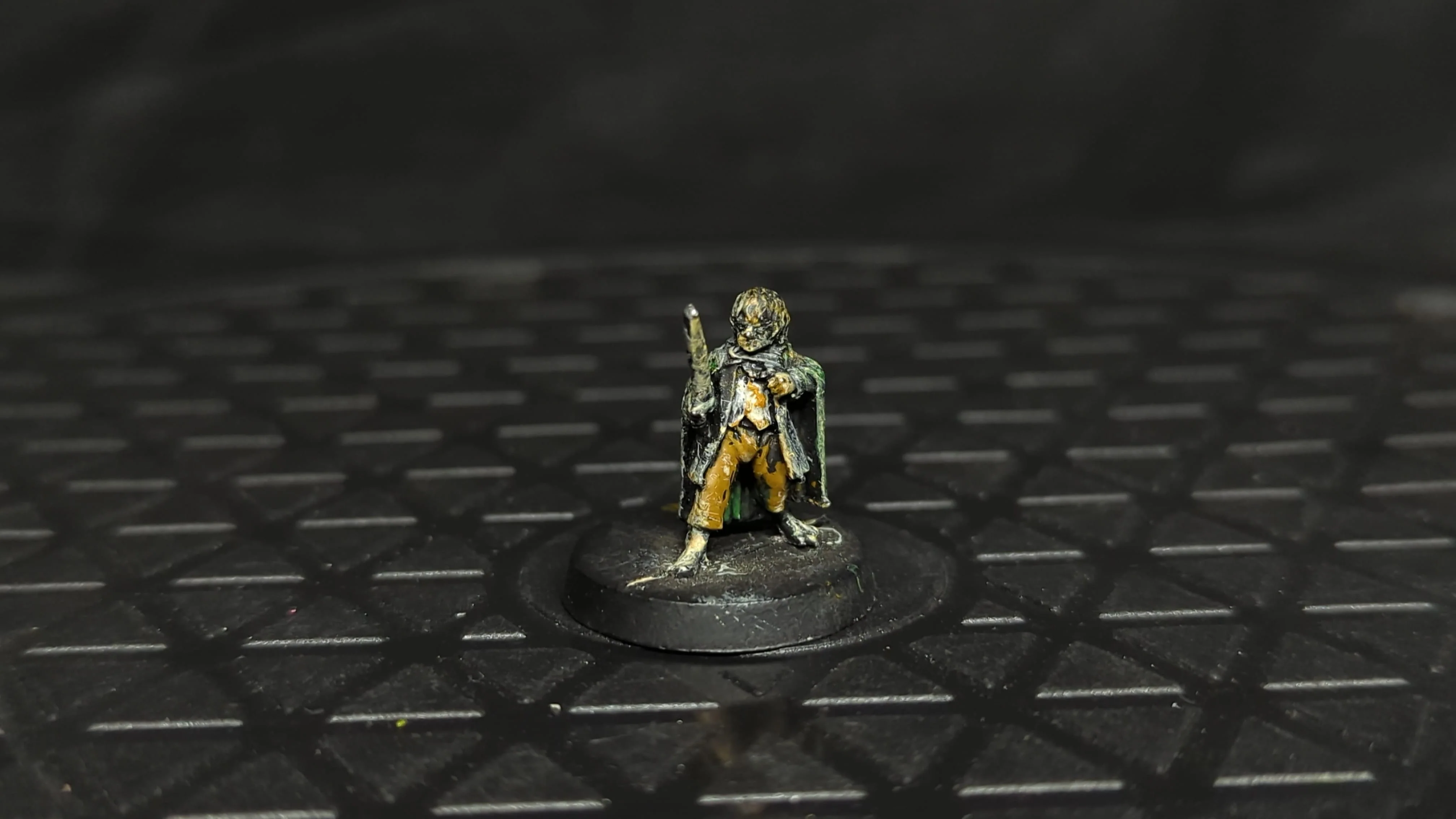 Lord of the Rings Middle-Earth Middle Earth Frodo (OOP) x1