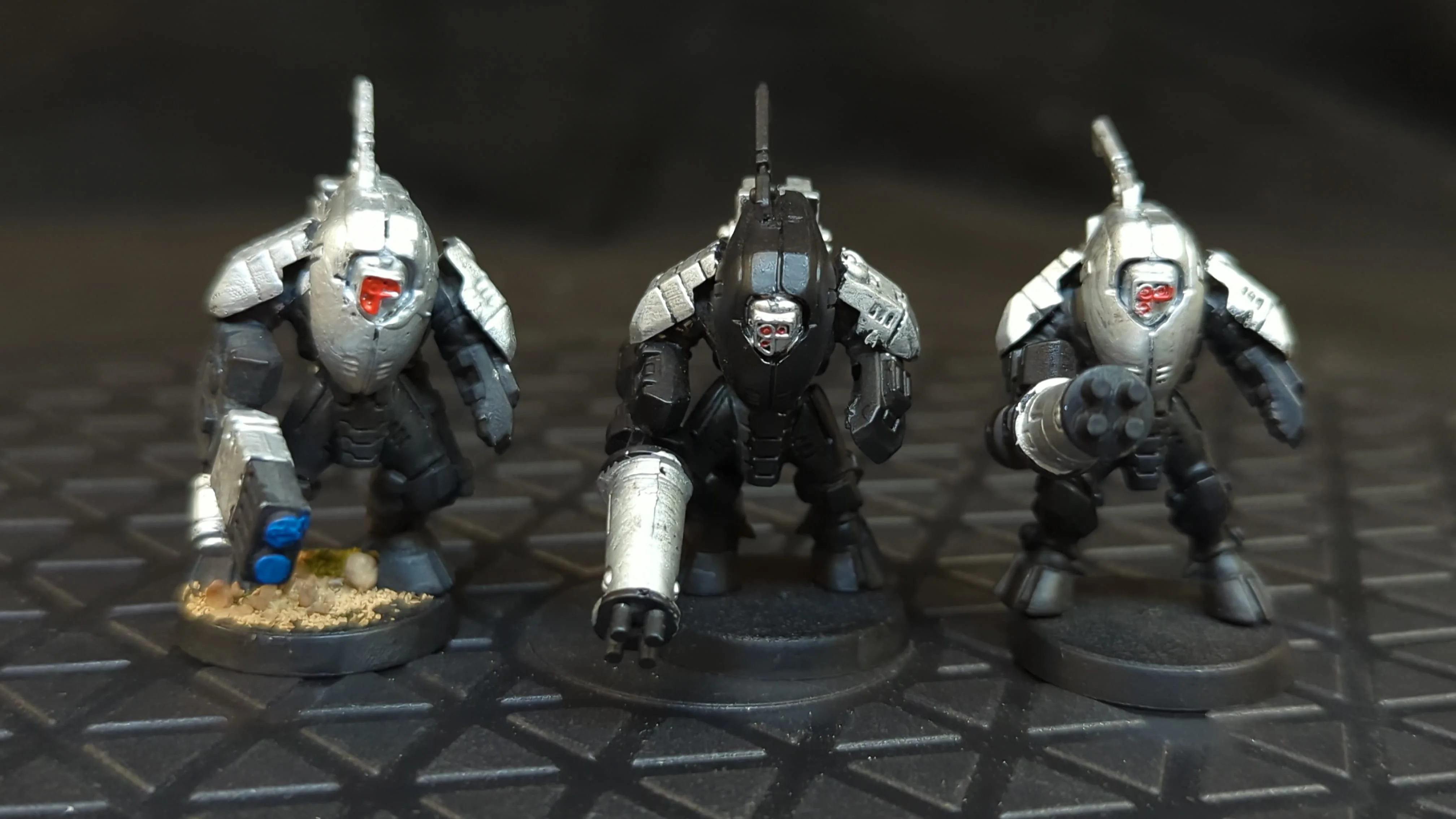 Warhammer 40k T'au Empire XV25 Stealth Battlesuits x3