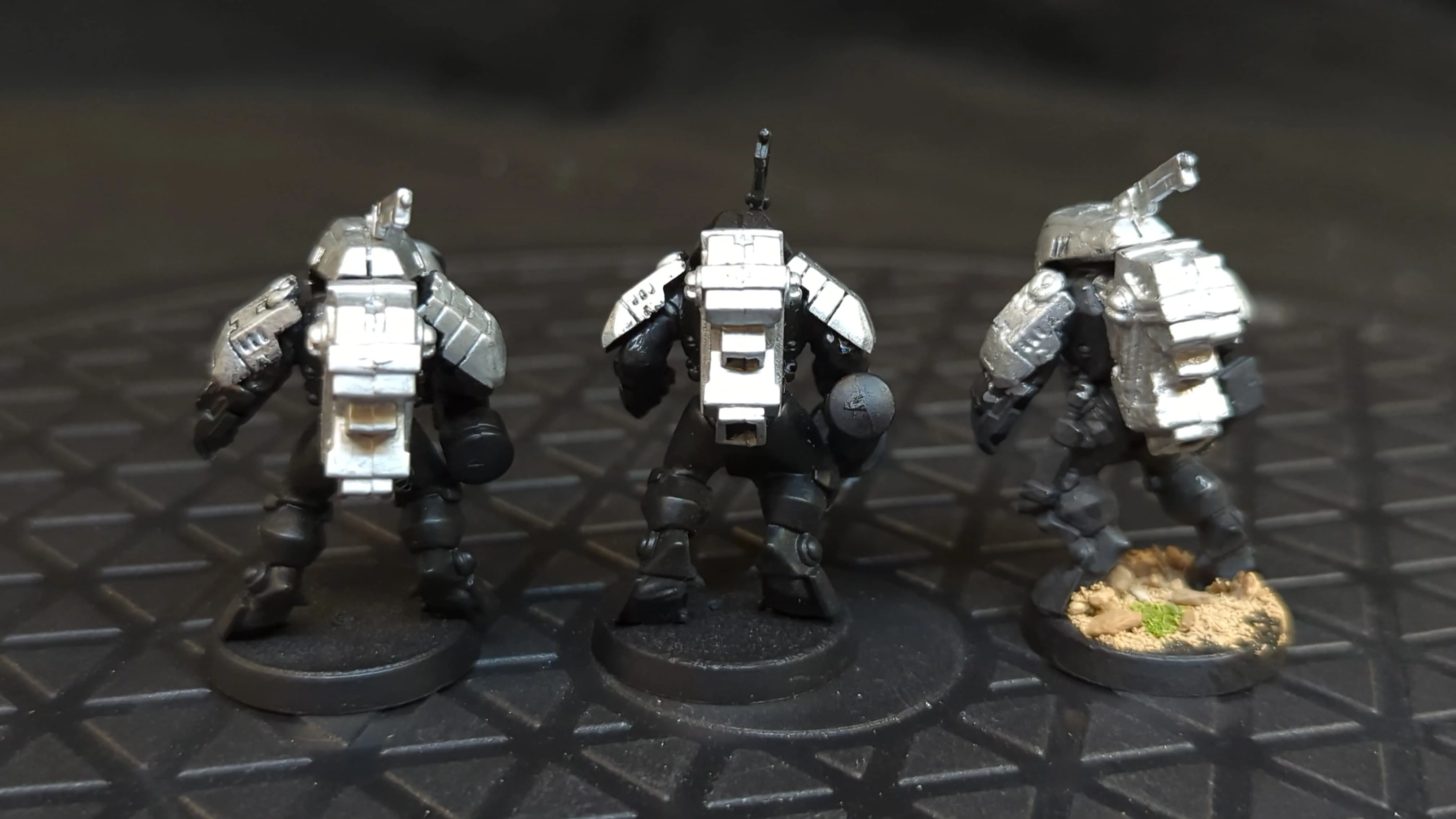 Warhammer 40k T'au Empire XV25 Stealth Battlesuits x3 - Image 2