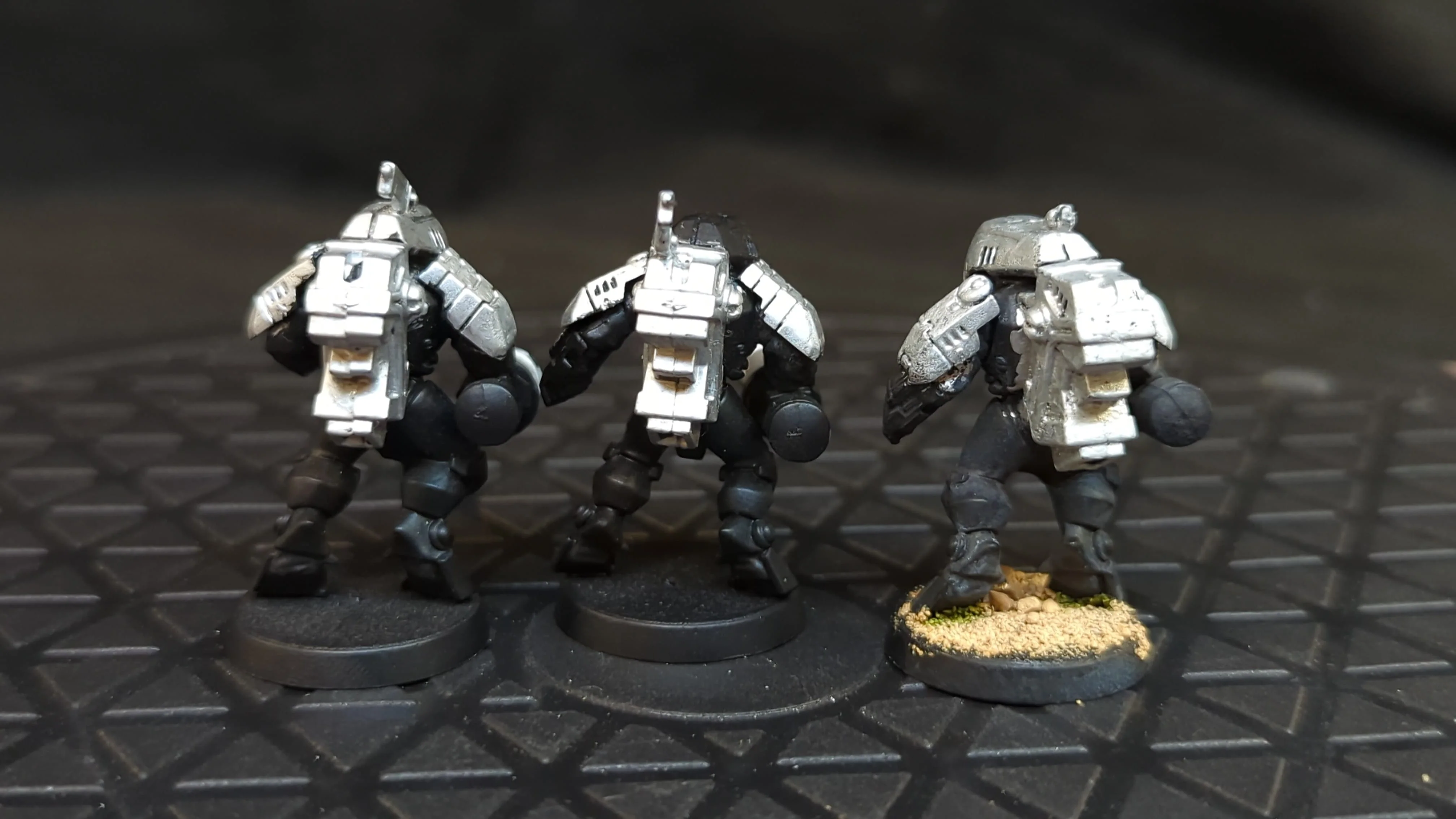 Warhammer 40k T'au Empire XV25 Stealth Battlesuits x3 - Image 2