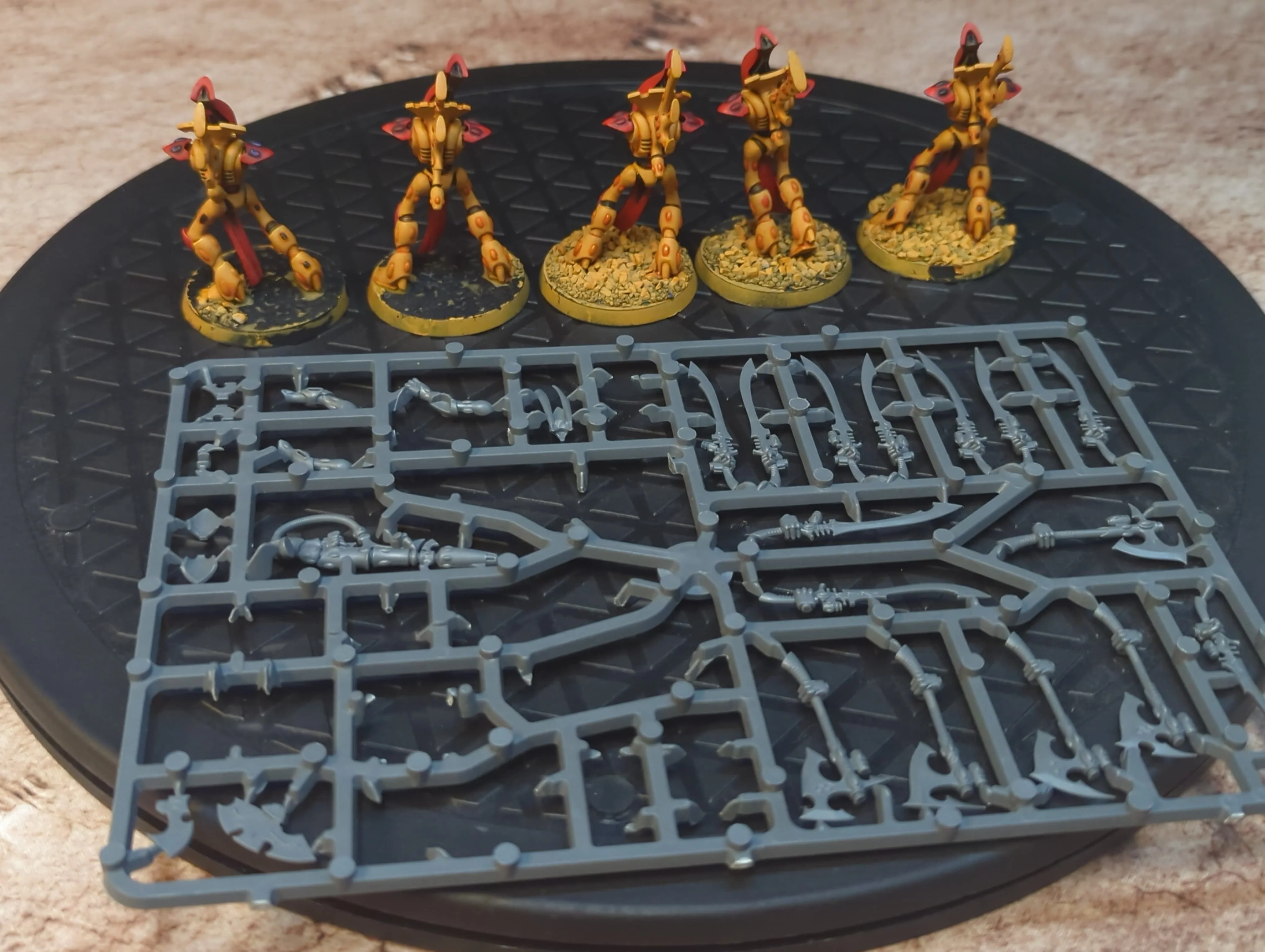 Warhammer 40k Aeldari Wraithguard / Wraithblades x5 - Image 2