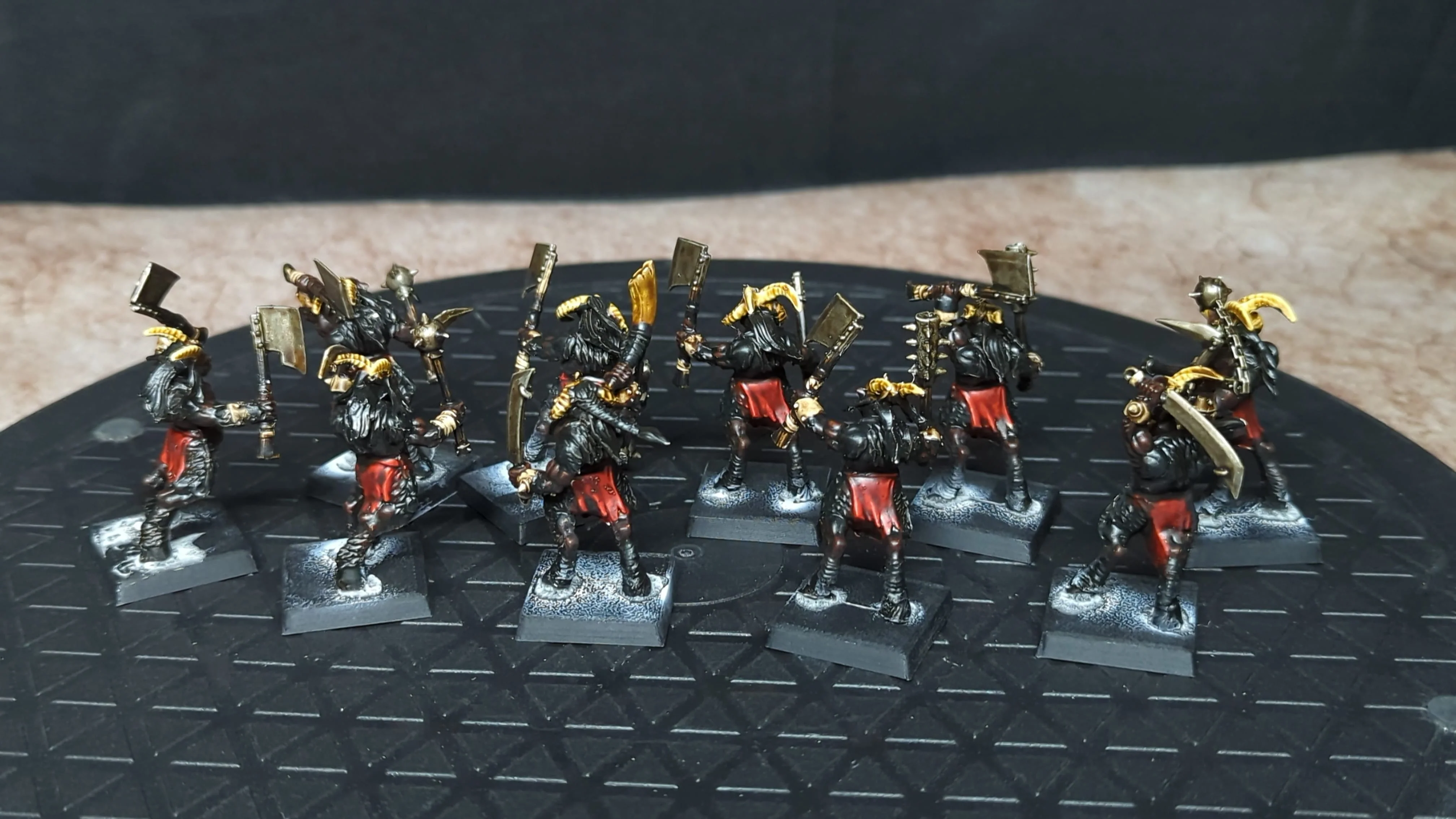 The Old World Beastmen Brayherds Gor Herd x10 - Image 2