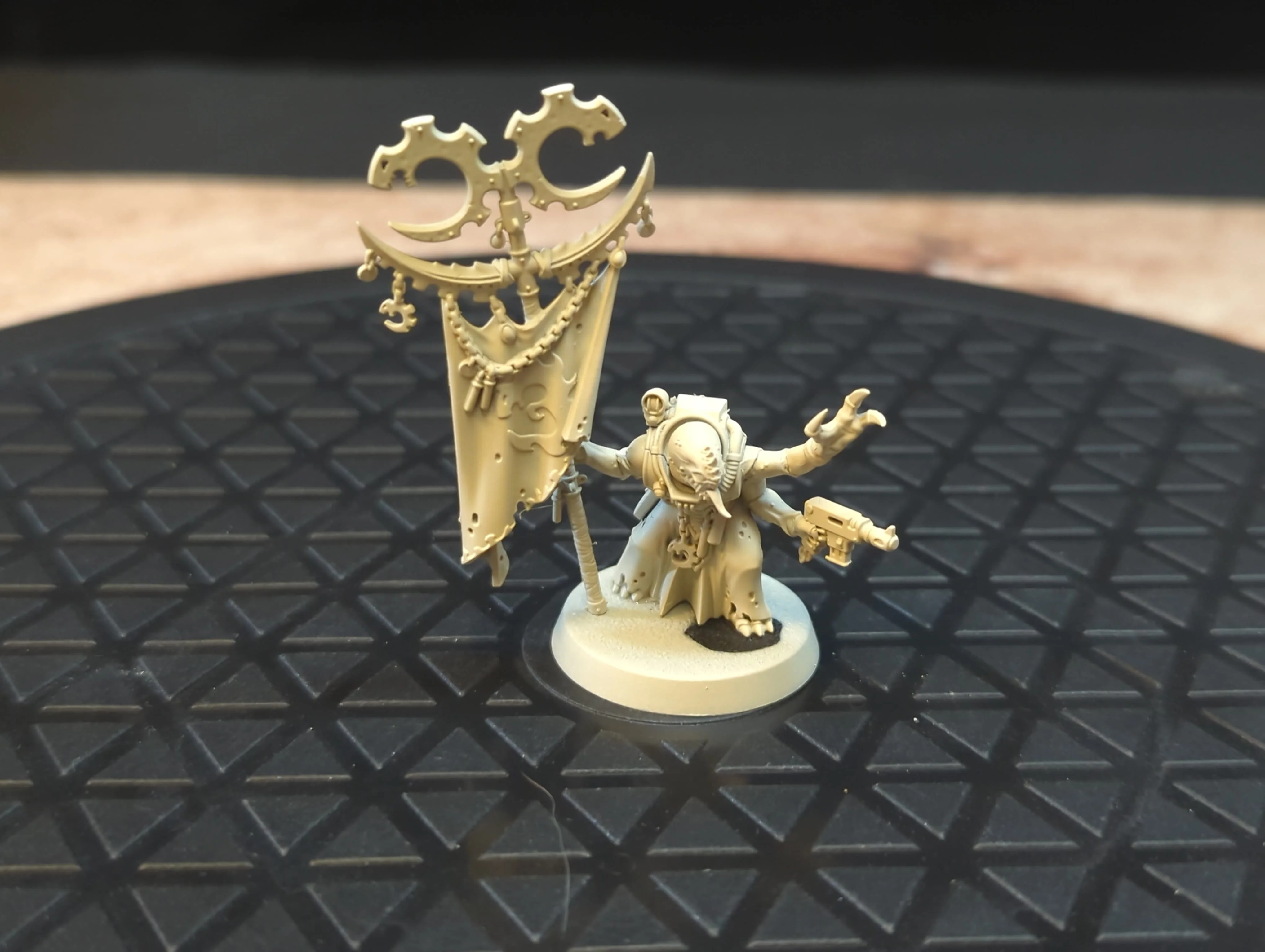 Warhammer 40k Genestealer Cults Acolyte Iconward x1