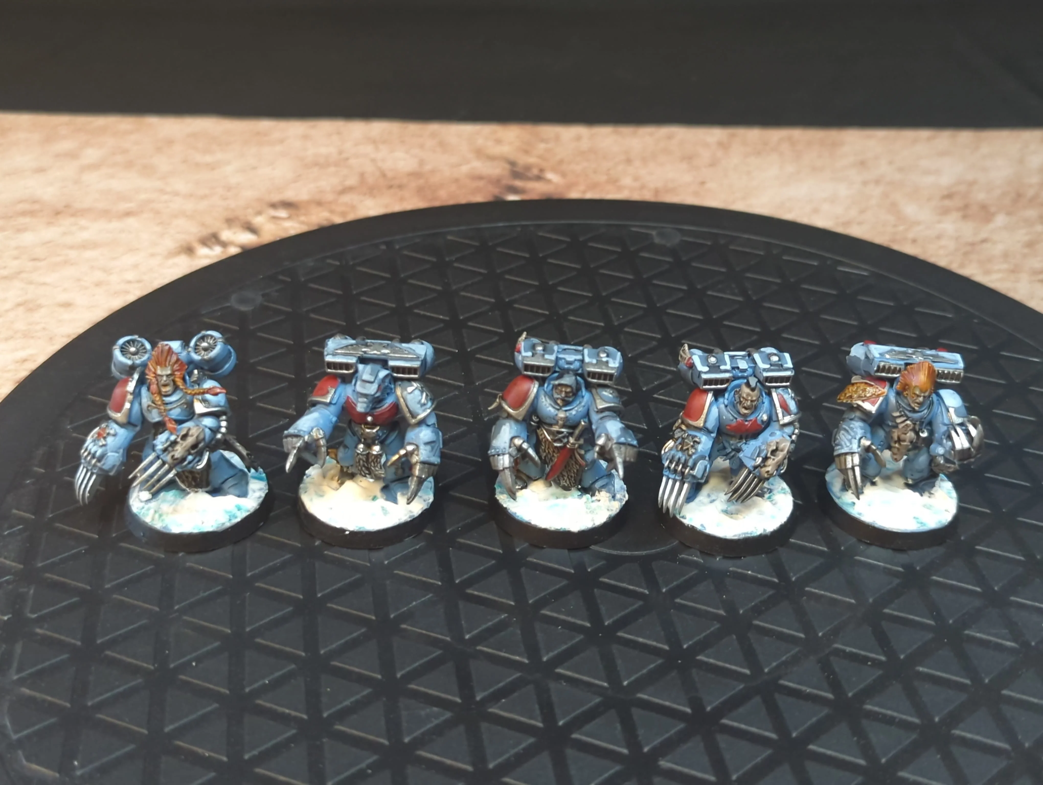 Warhammer 40k Space Marines vanguard veterans (OOP) x5 OOP Painted