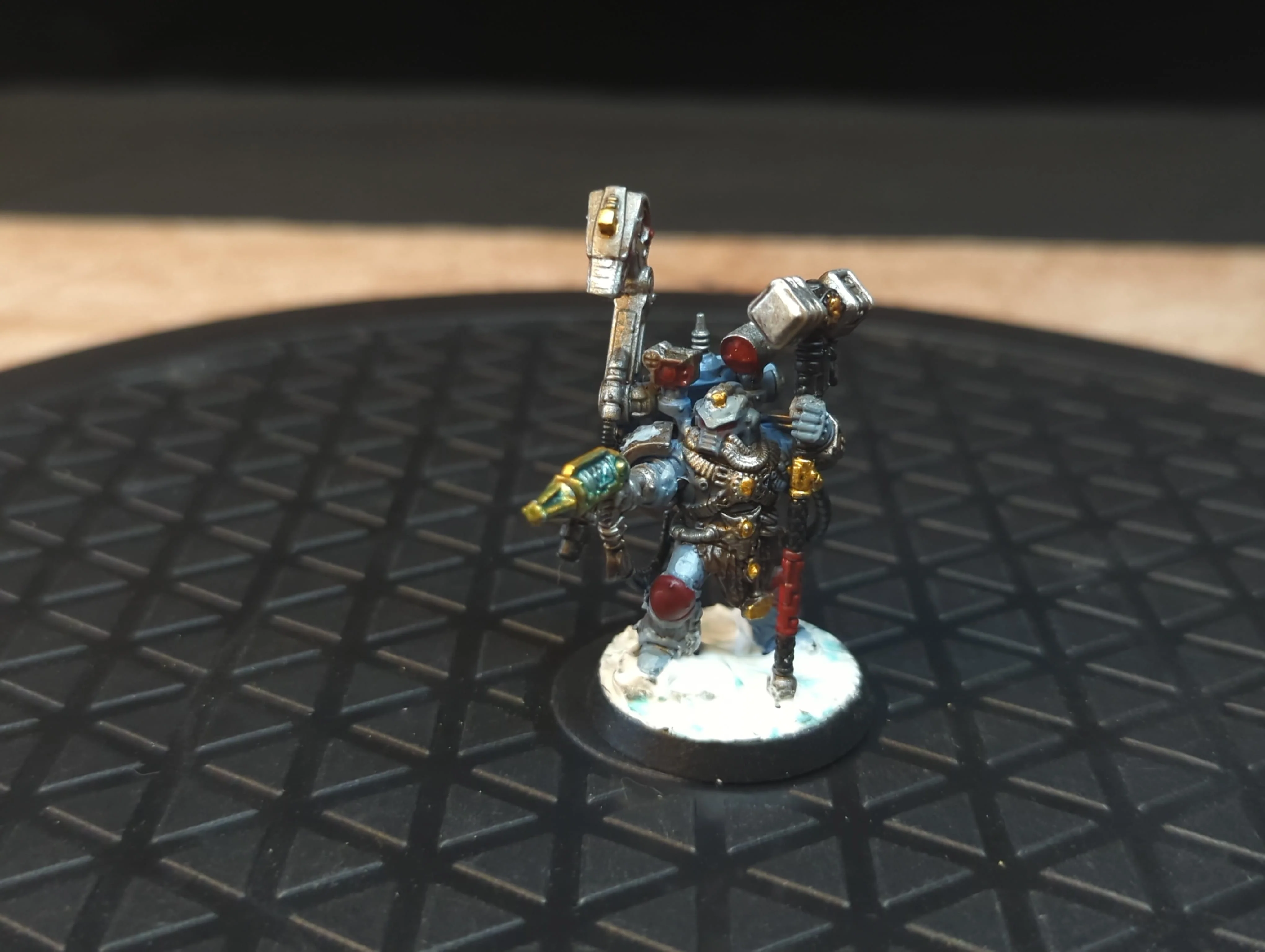 Warhammer 40k Space Wolves Iron Priest x1 Painted