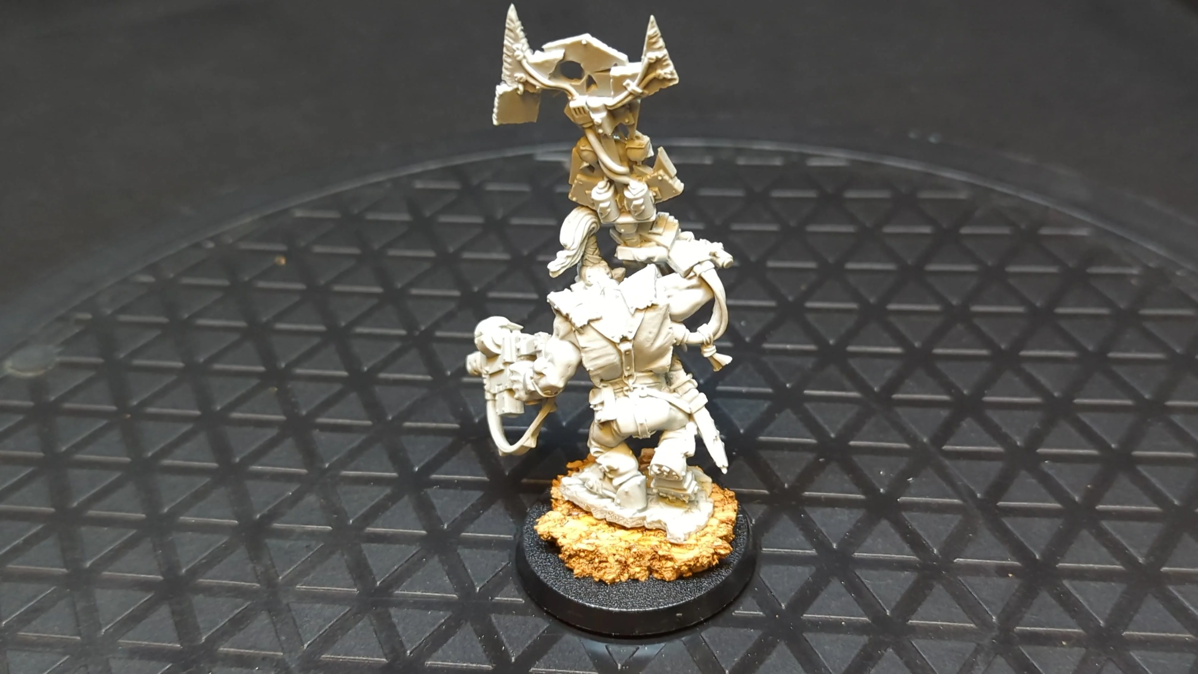 Warhammer 40k Orks Nob with Waaagh Banner (OOP resin) x1 - Image 2