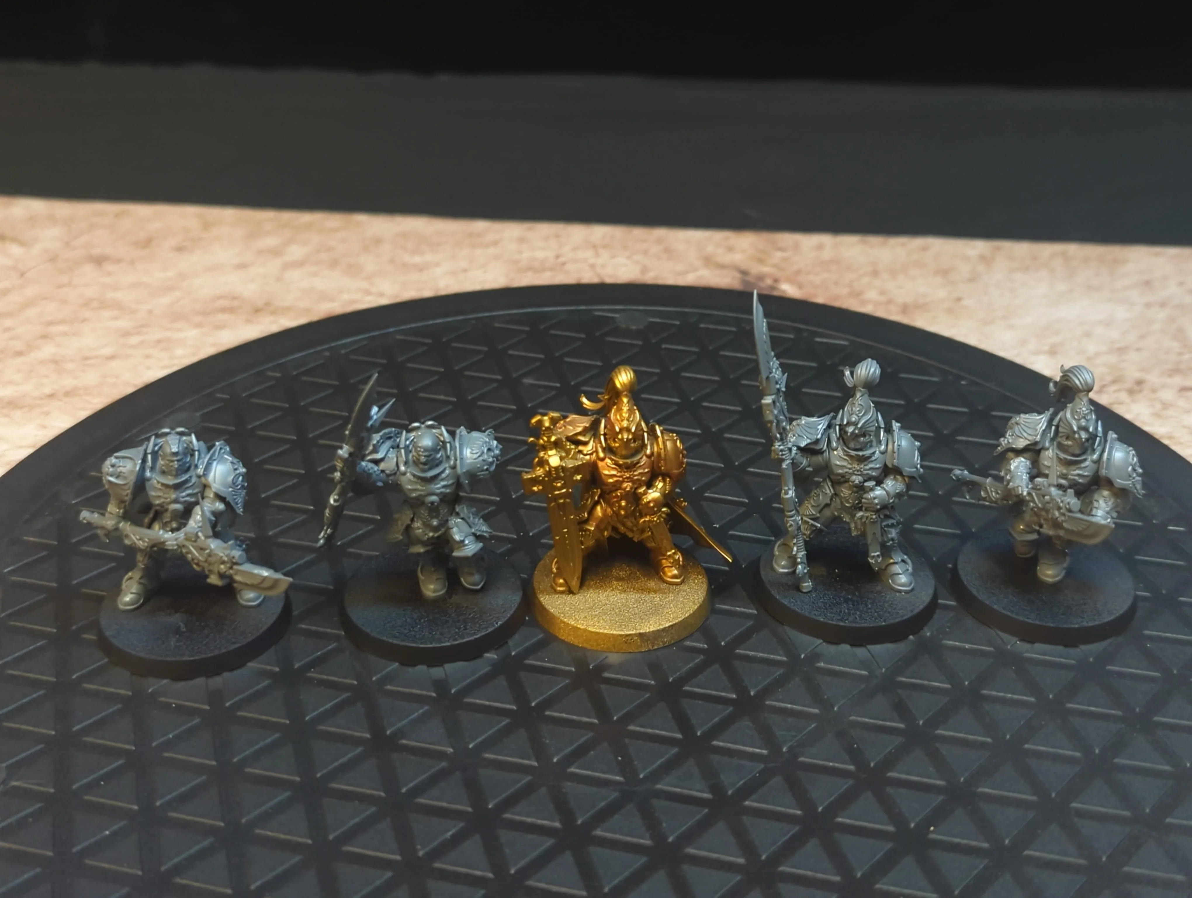 Warhammer 40k Adeptus Custodes Shield Captain x5