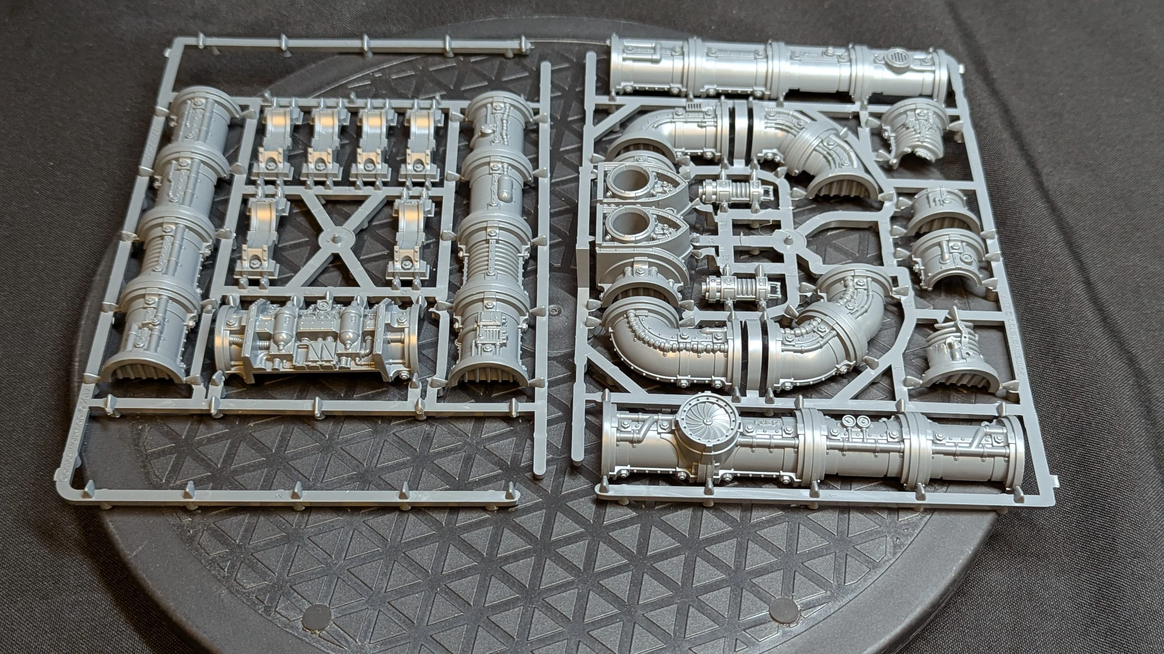 Warhammer 40k Warhammer 40k Terrain Thermic Plasma Conduit x7